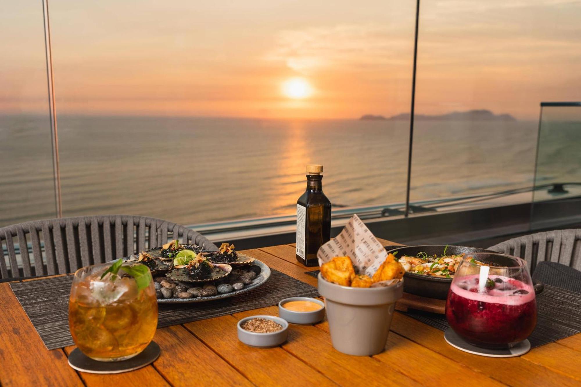 Ac Hotel By Marriott Lima Miraflores Екстер'єр фото