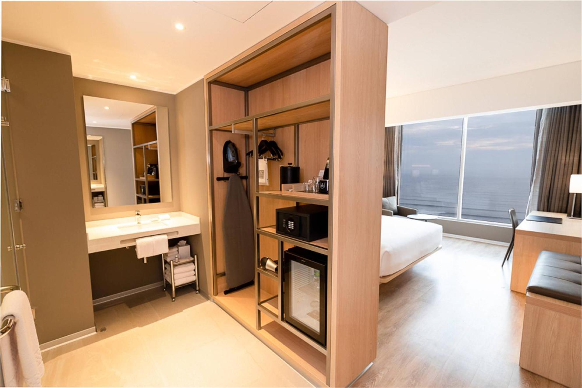 Ac Hotel By Marriott Lima Miraflores Екстер'єр фото